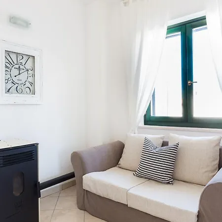 Sole Villa Torre Santa Sabina
