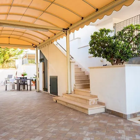 Villa Sole Torre Santa Sabina